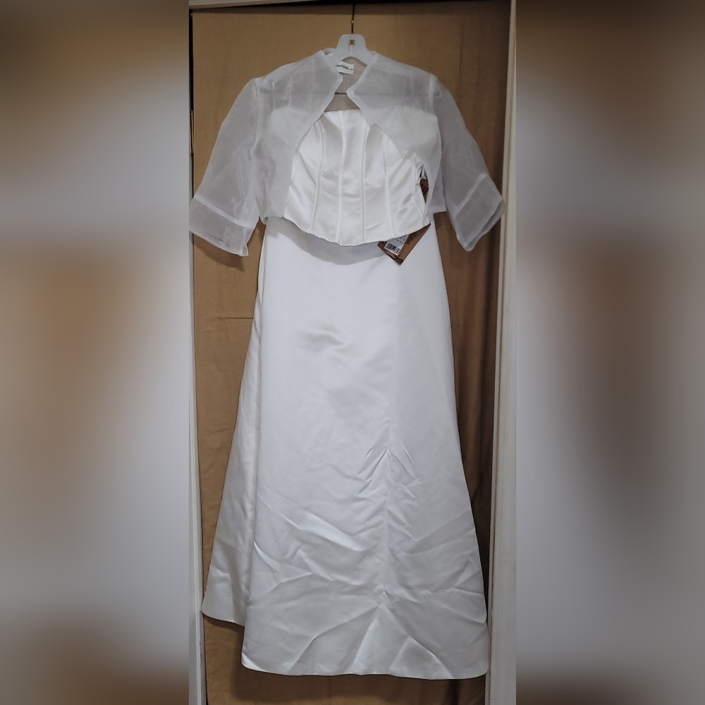 Wedding dress or formal outfit 3 piece